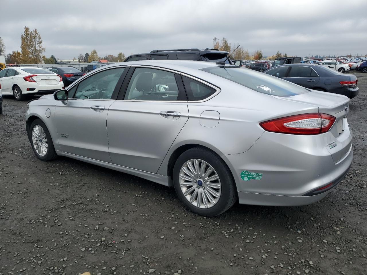 FORD FUSION SE PHEV