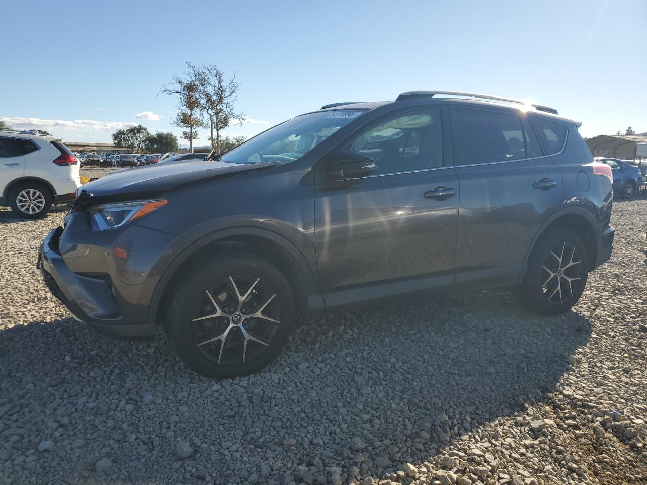 TOYOTA RAV4 SE