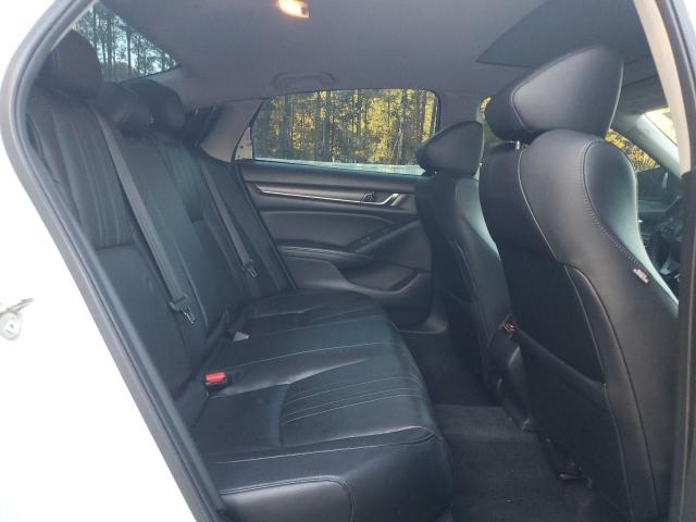 2018 HONDA ACCORD TOU - 1HGCV1F96JA144143