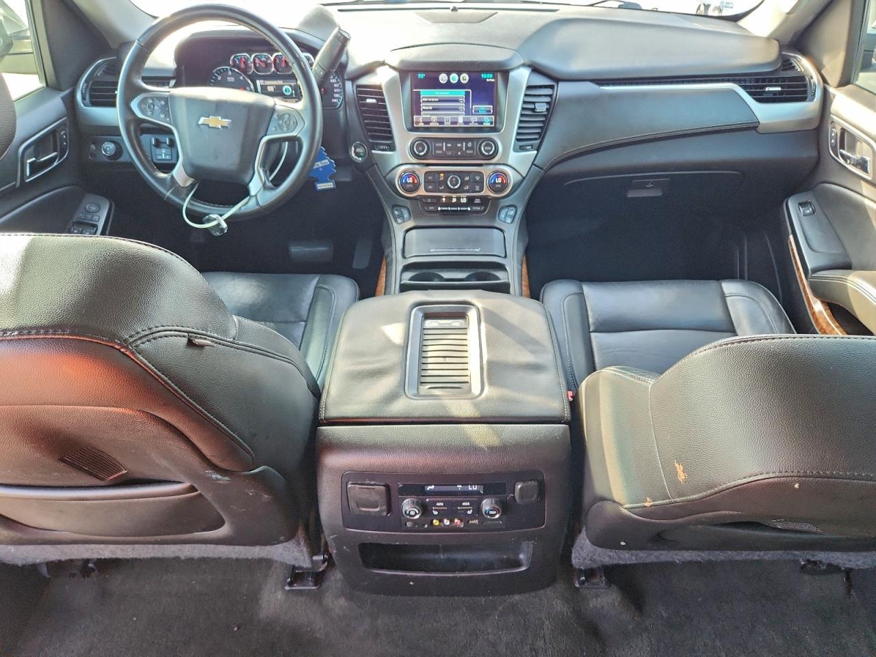 CHEVROLET SUBURBAN C1500 LTZ