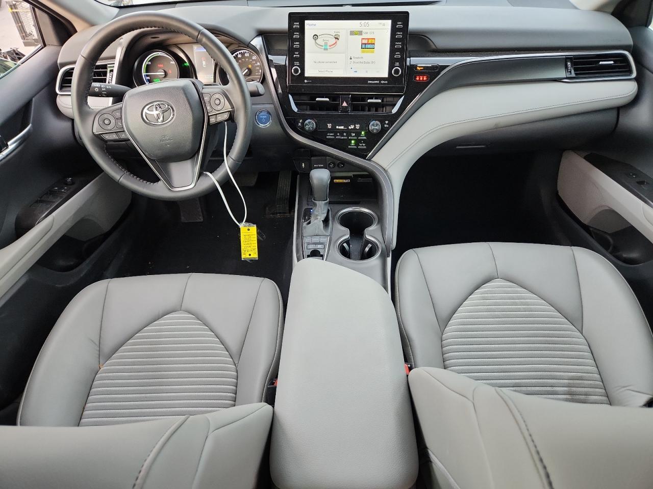 TOYOTA CAMRY SE NIGHT SHADE