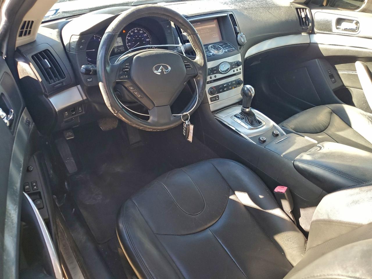 INFINITI Q60 JOURNEY