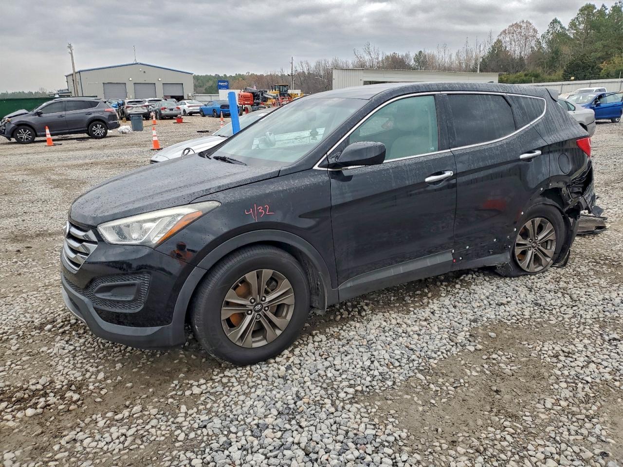 Lot #3302791928 2016 HYUNDAI SANTA FE S