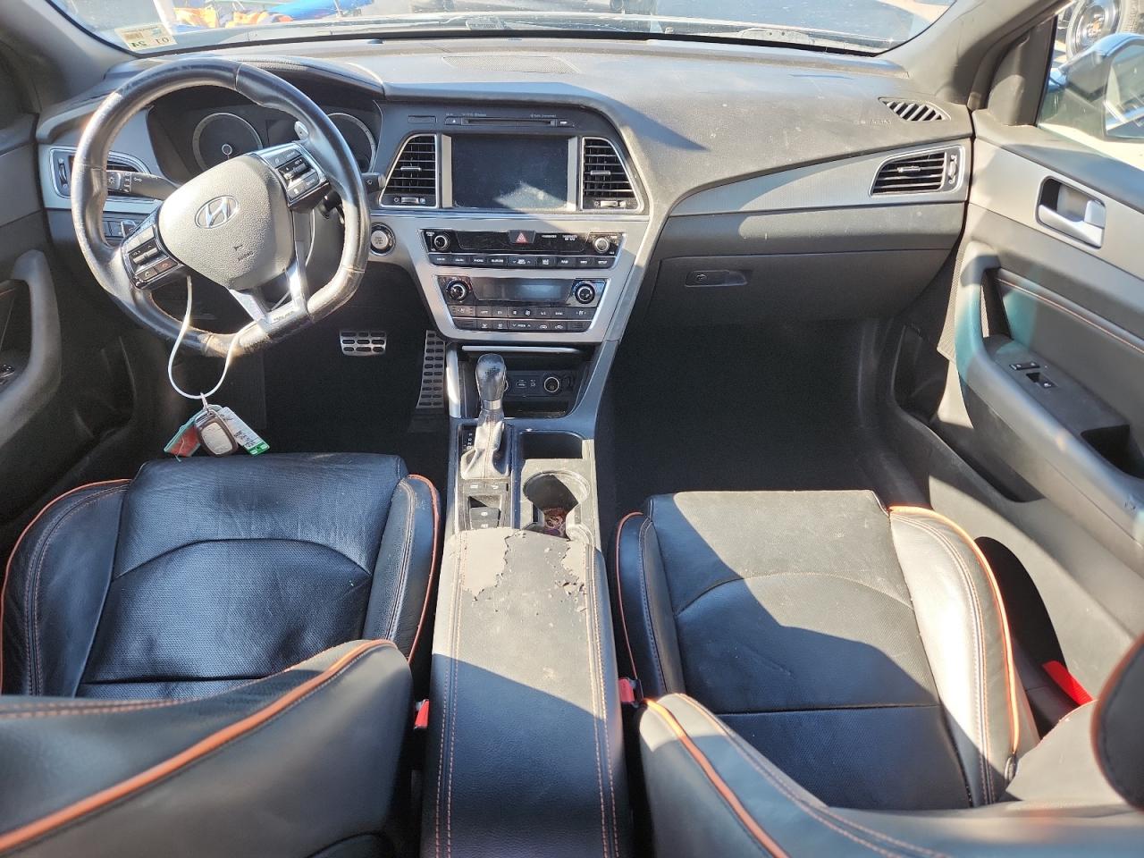 HYUNDAI SONATA SPORT