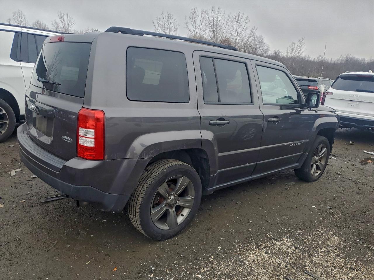 Lot #3311586834 2015 JEEP PATRIOT LA