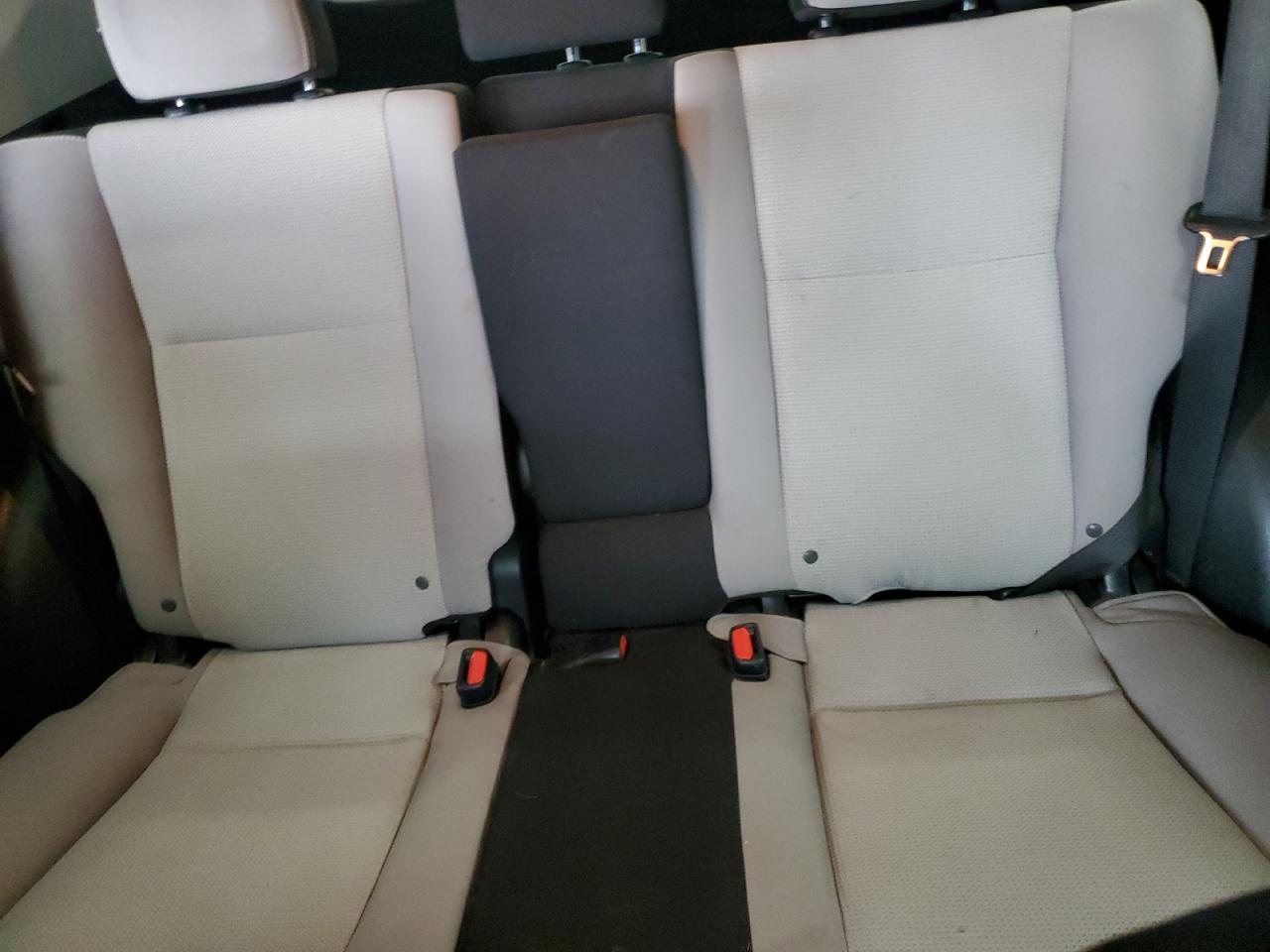 TOYOTA RAV4 ADVENTURE