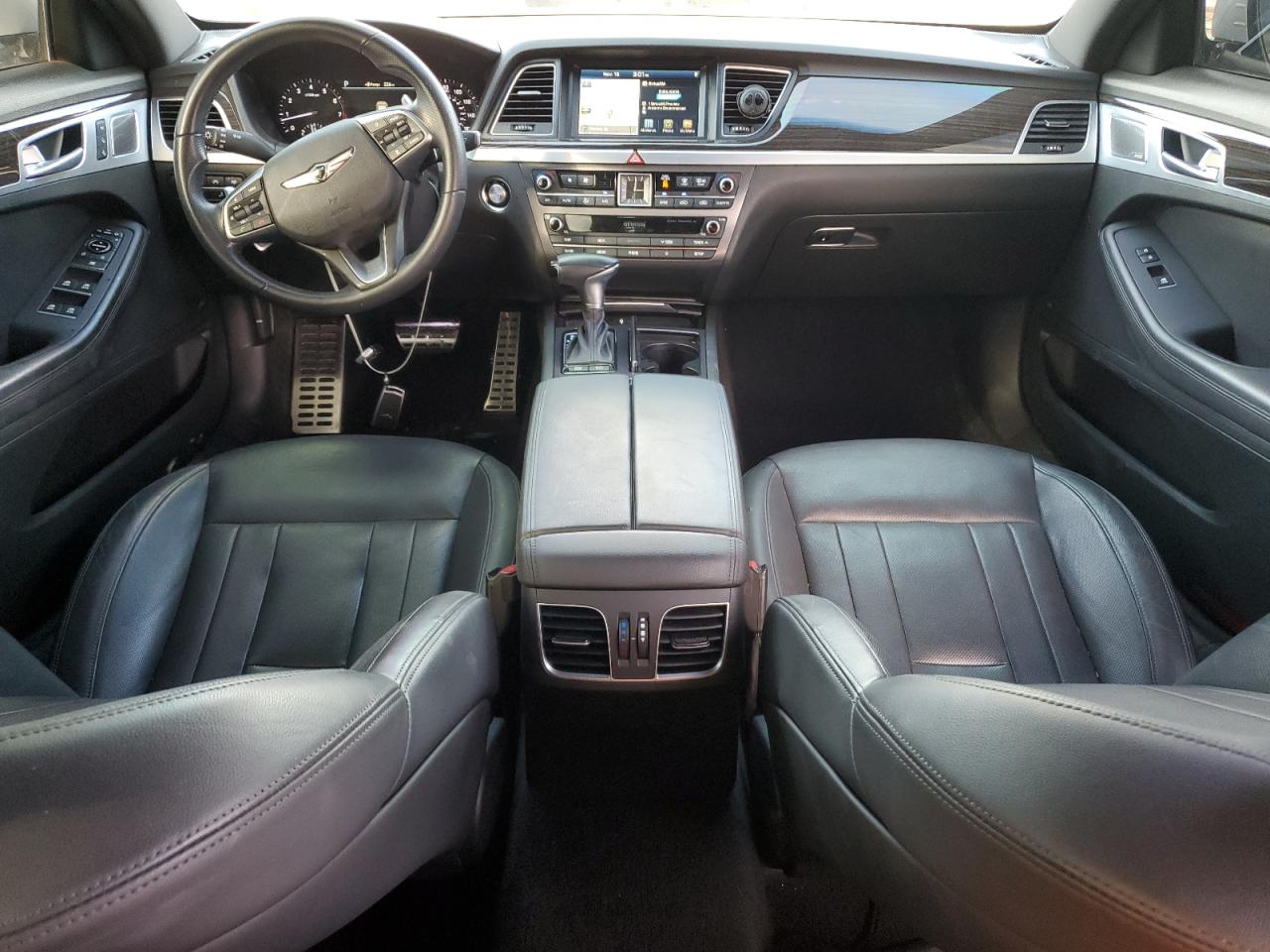 GENESIS G80 BASE