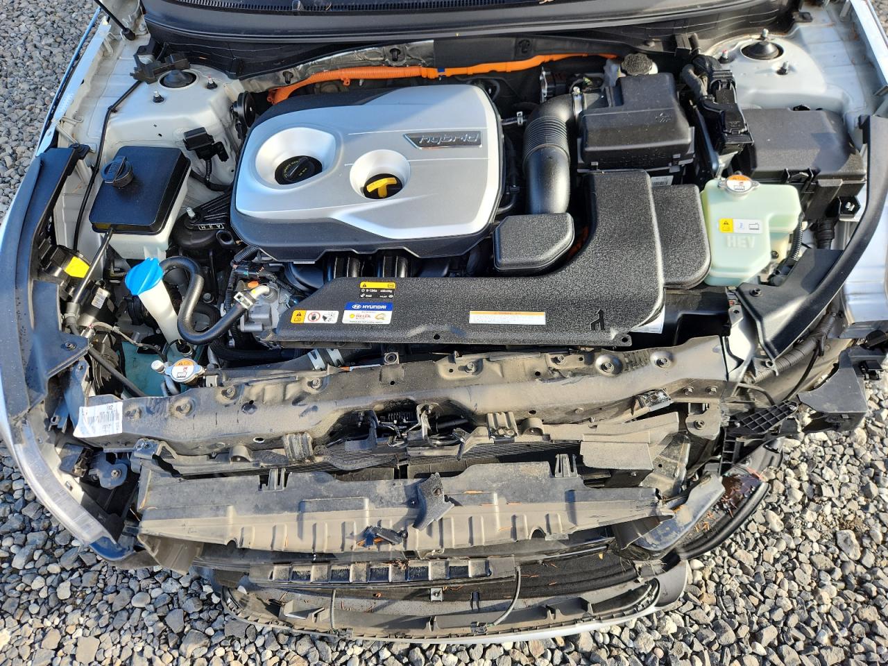 HYUNDAI SONATA HYBRID