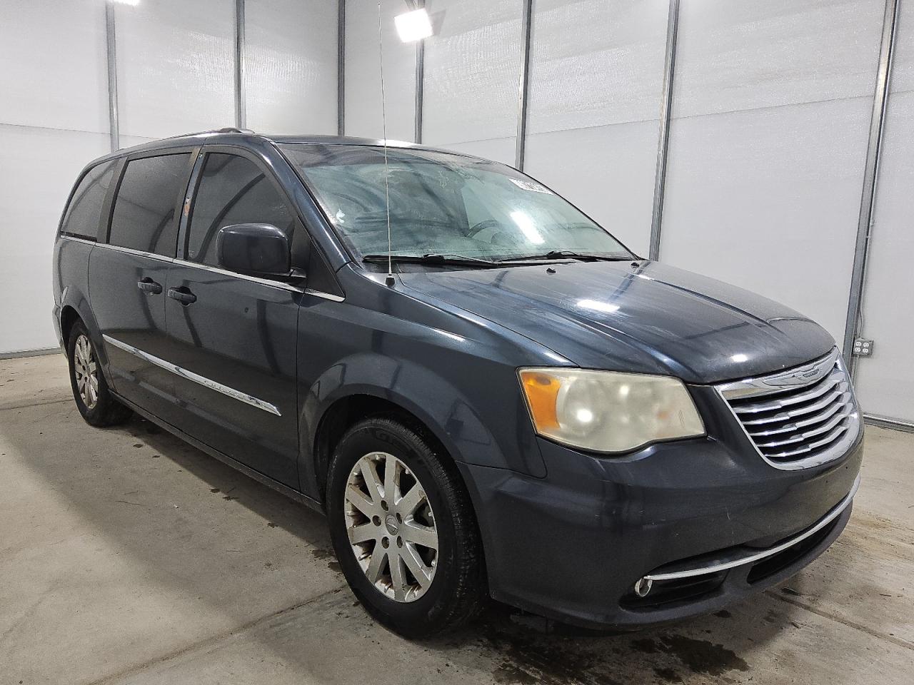 CHRYSLER TOWN & COUNTRY TOURING