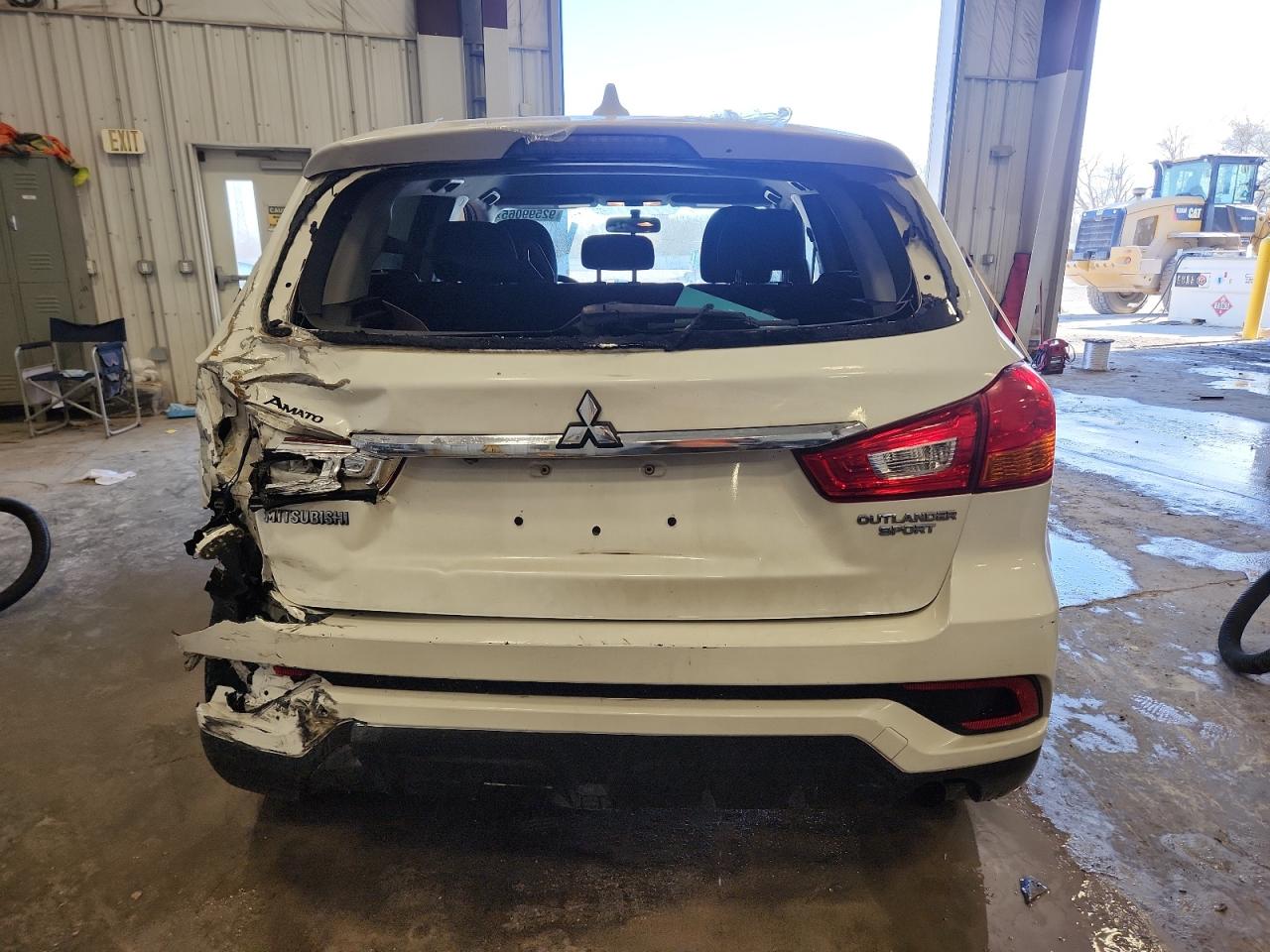 MITSUBISHI OUTLANDER ES