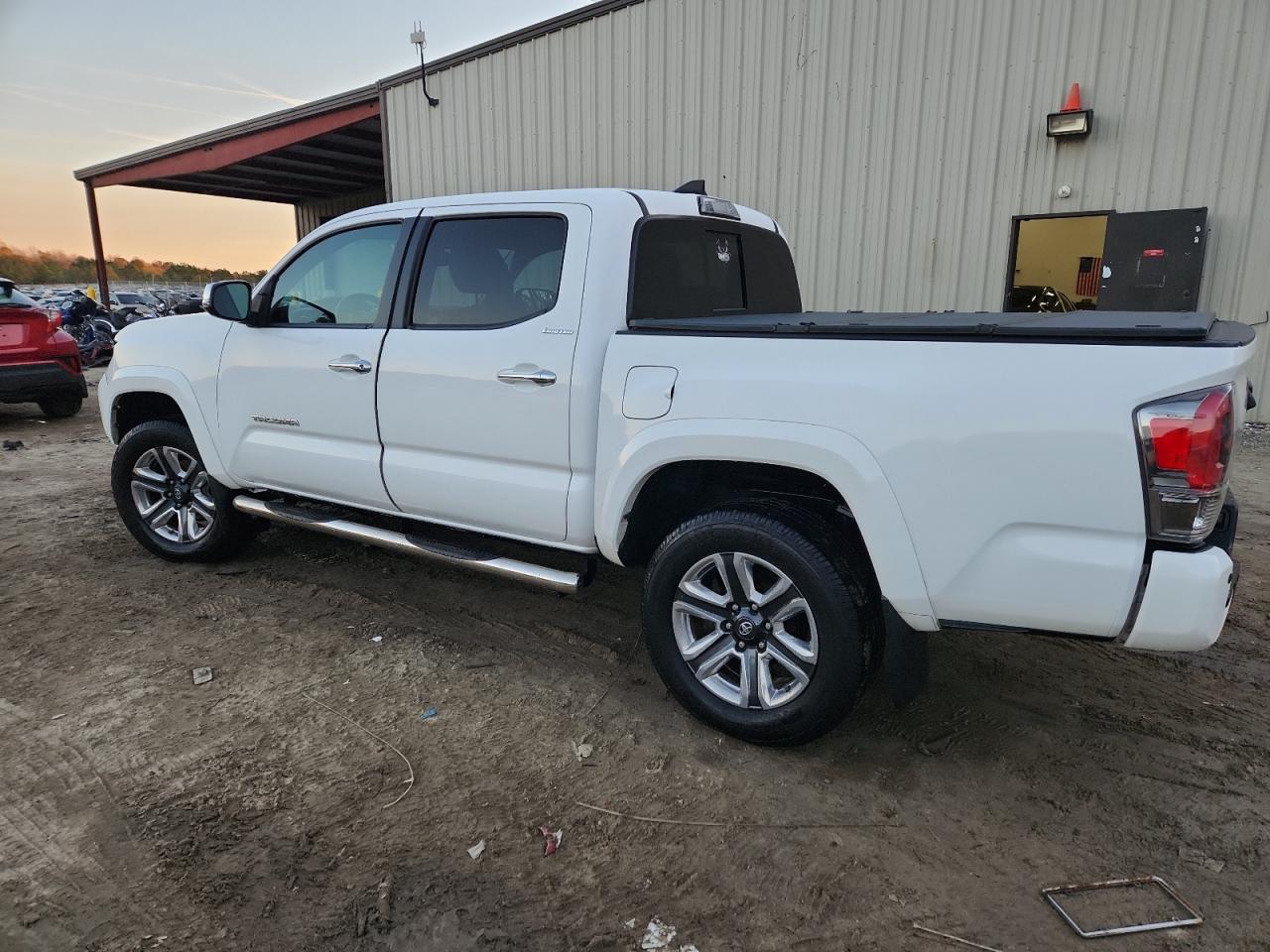 TOYOTA TACOMA DOUBLE CAB