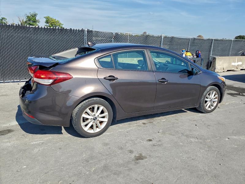 2017 KIA FORTE LX #3303904697