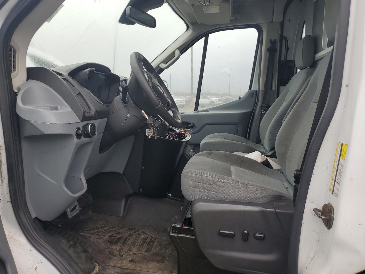 Lot #3302675016 2015 FORD TRANSIT