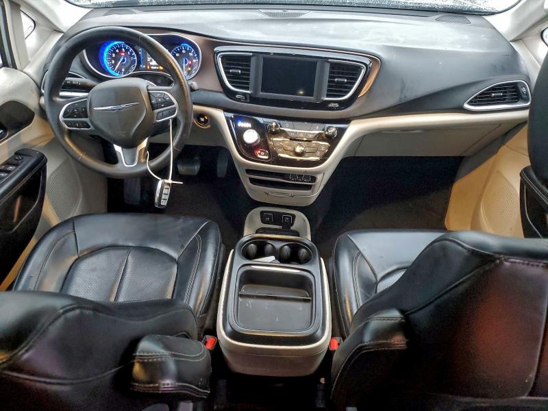 2021 CHRYSLER VOYAGER LX #3309430004