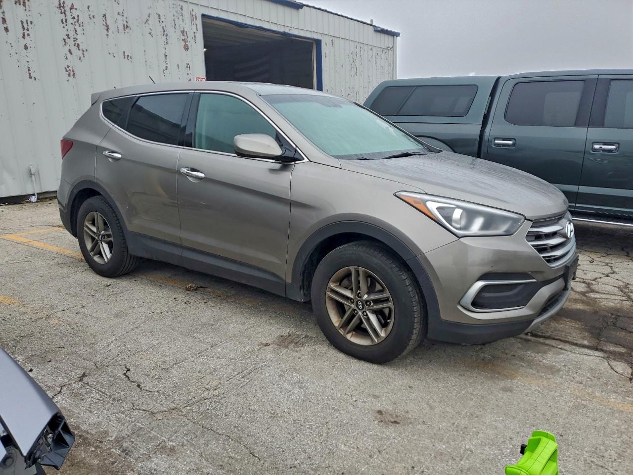 Lot #3310368952 2018 HYUNDAI SANTA FE S