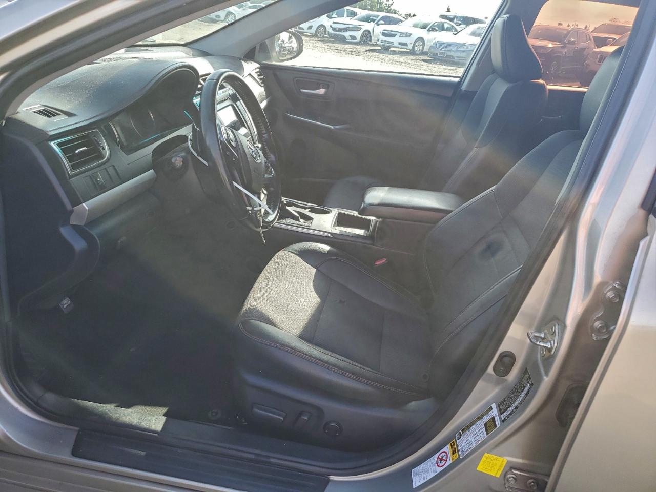 Lot #3304099509 2016 TOYOTA CAMRY LE