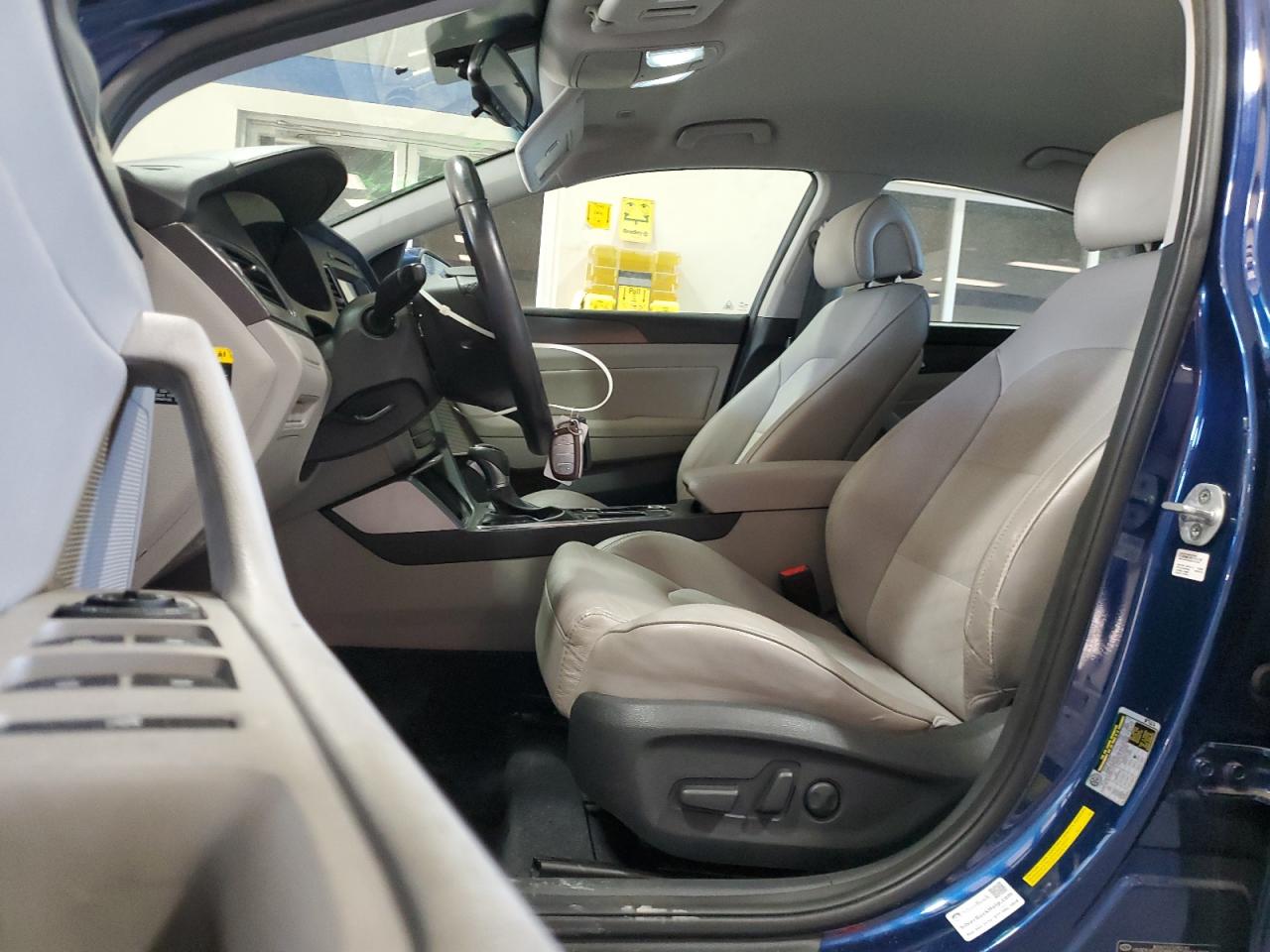 HYUNDAI SONATA SPORT