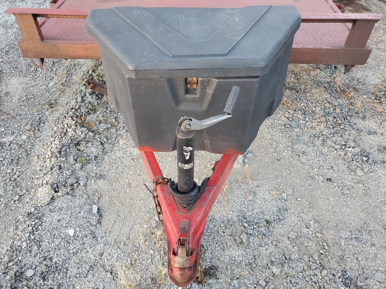 Lot #3284703026 2020 P & T UNKNOWN