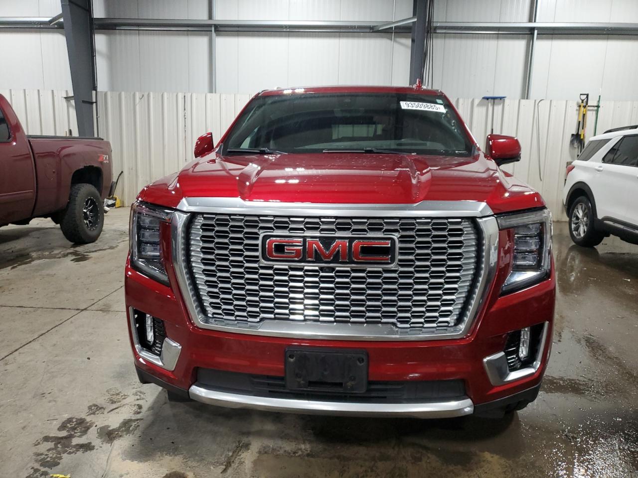 GMC YUKON DENALI