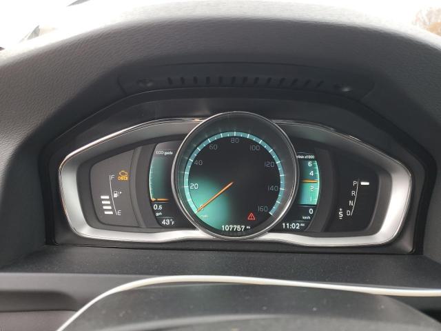 2015 VOLVO V60 CROSS YV4612HK8F1000451