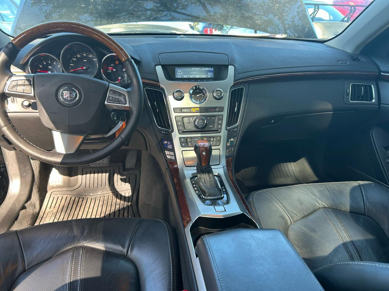 CADILLAC CTS LUXURY COLLECTION