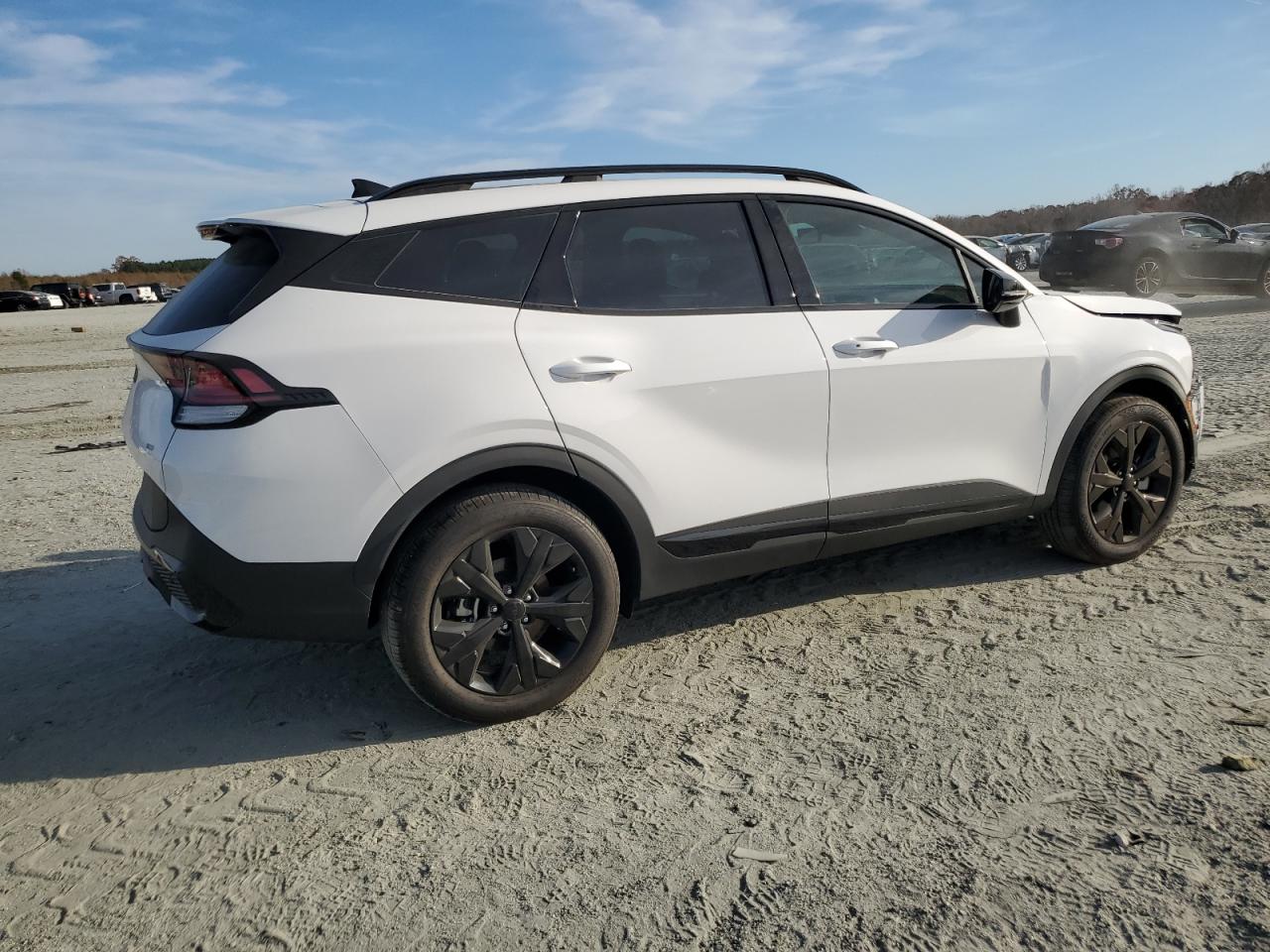 KIA SPORTAGE X LINE