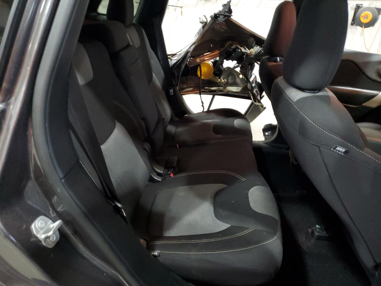 Lot #3301820417 2018 JEEP CHEROKEE L