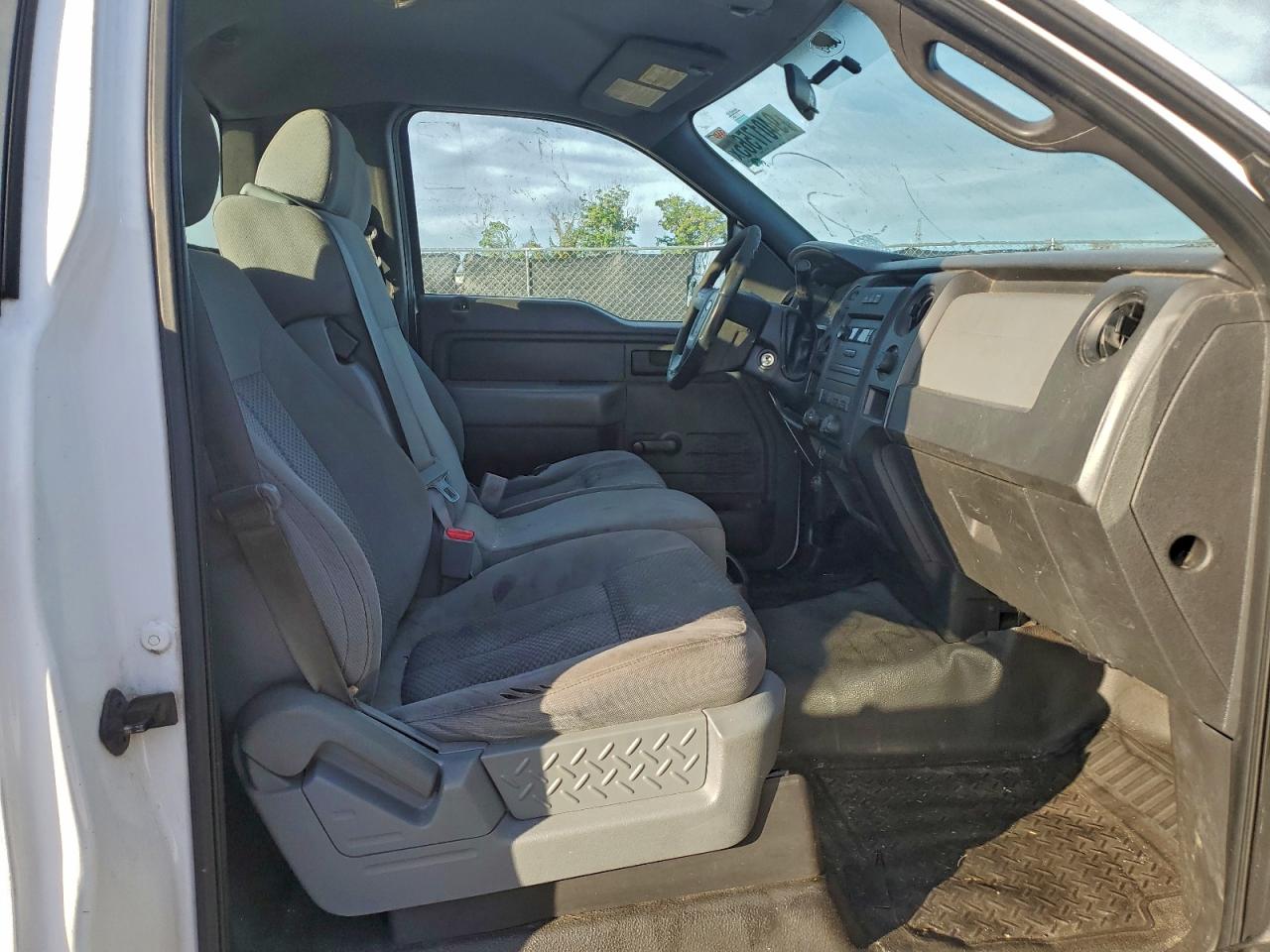 Lot #3301624638 2014 FORD F150