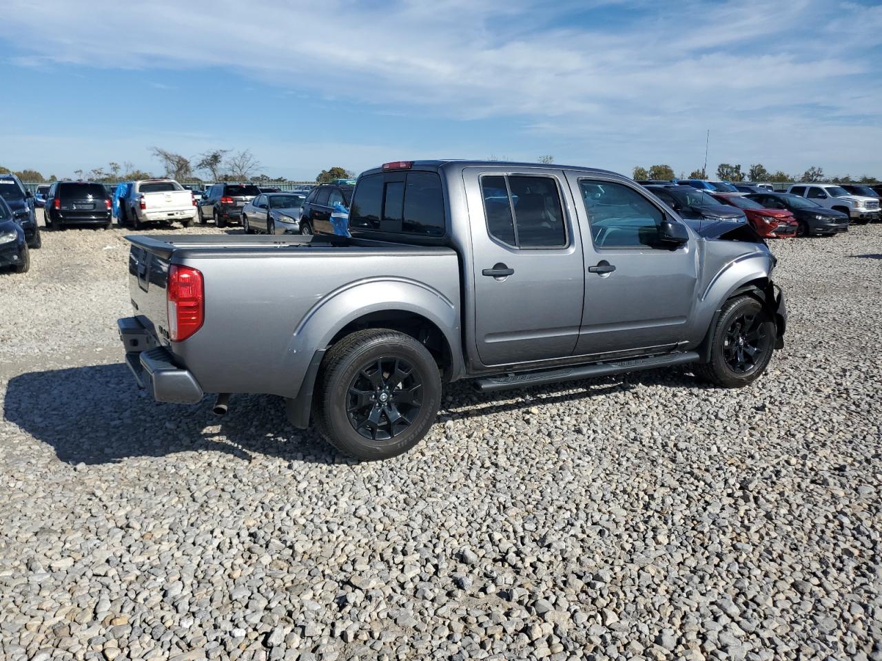 NISSAN FRONTIER S