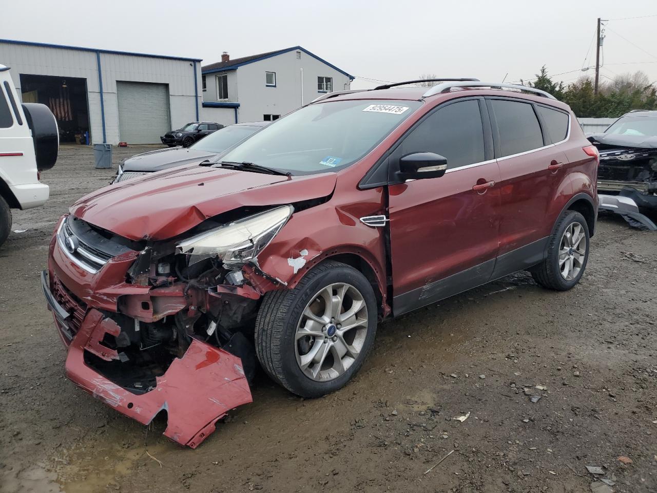 FORD ESCAPE TITANIUM