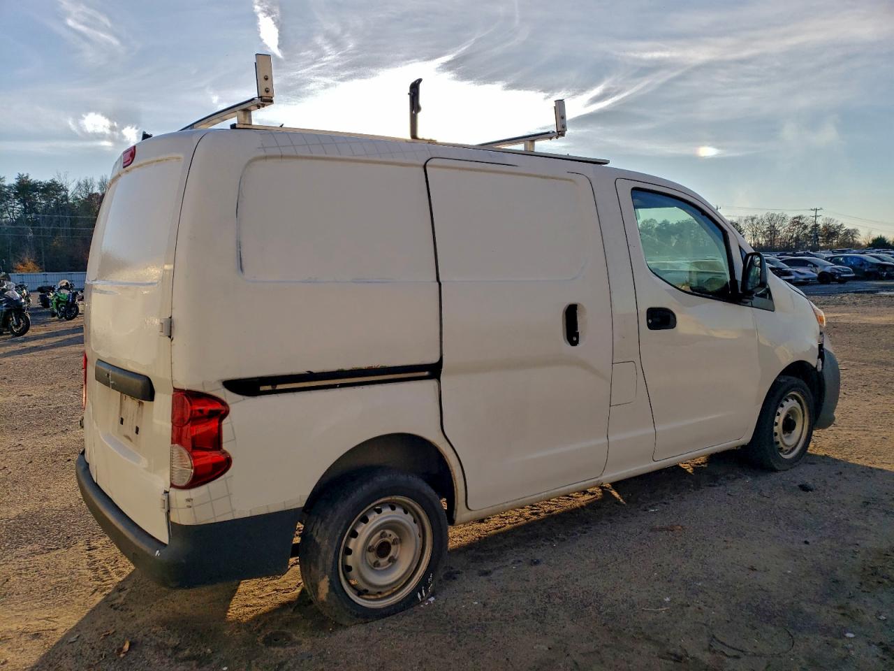 NISSAN NV200 2.5S