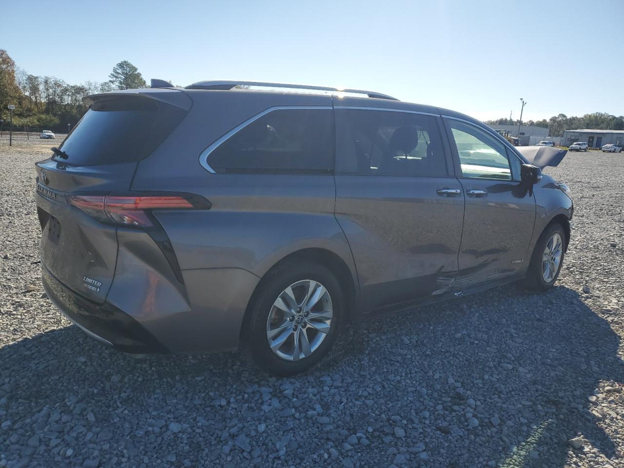 TOYOTA SIENNA LIMITED