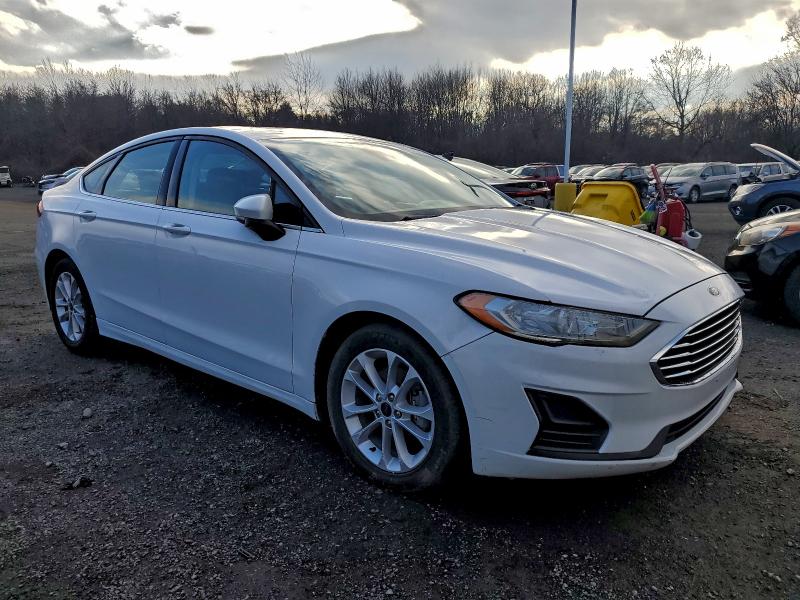 2020 FORD FUSION SE #3297989071