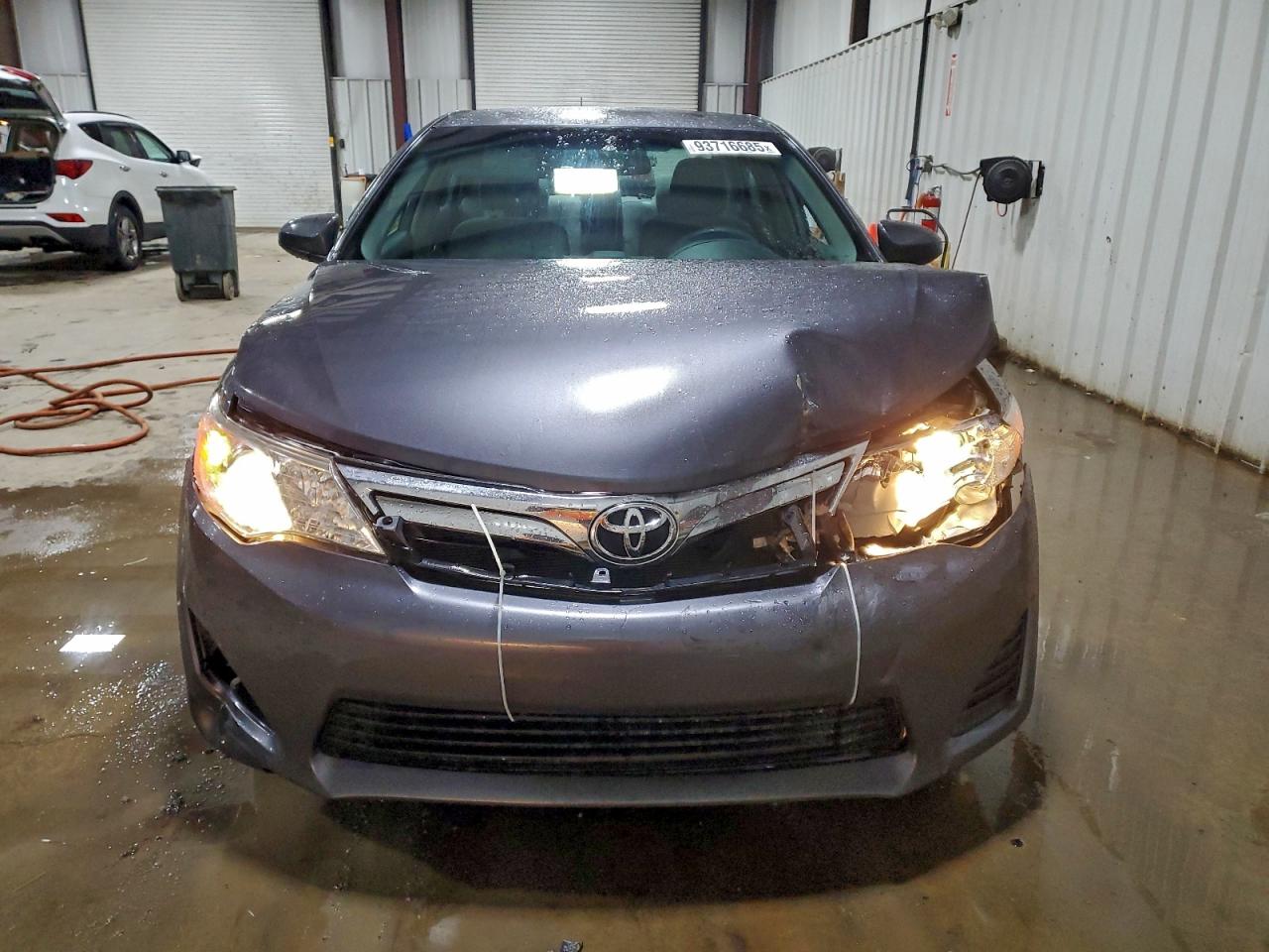 TOYOTA CAMRY L
