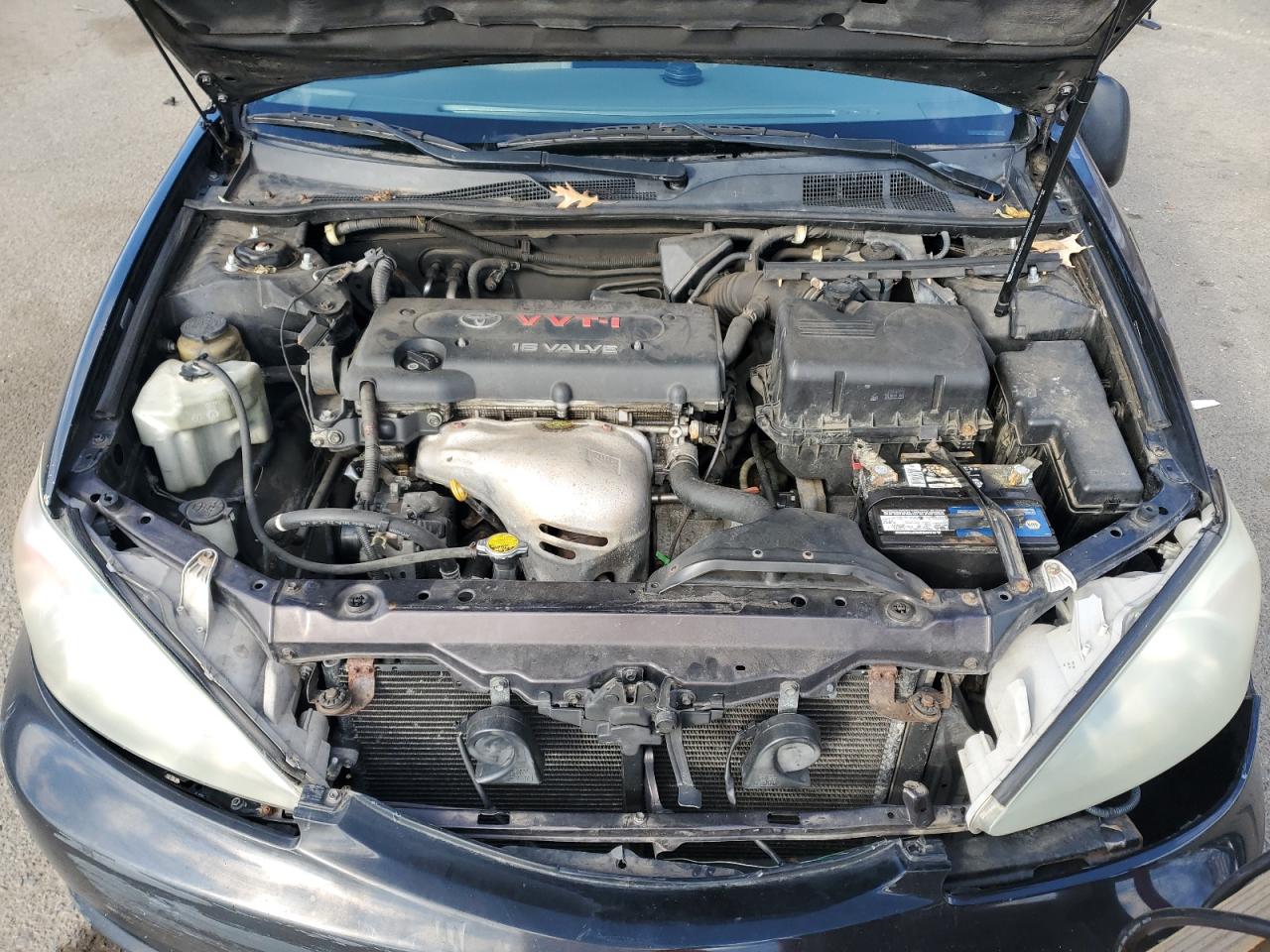 Lot #3303692028 2004 TOYOTA CAMRY LE