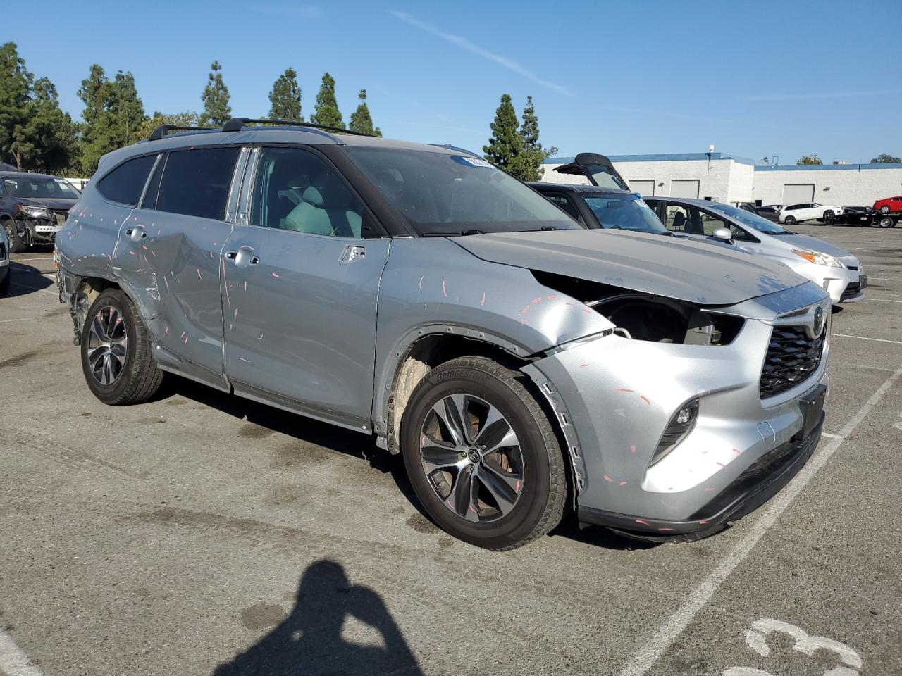 TOYOTA HIGHLANDER XLE