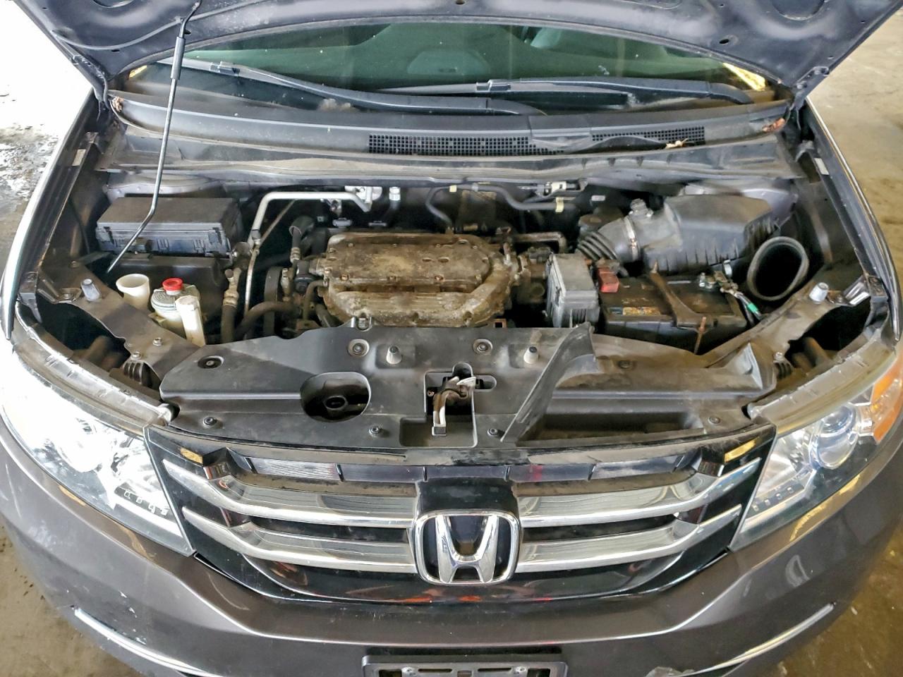 Lot #3302746040 2015 HONDA ODYSSEY EX