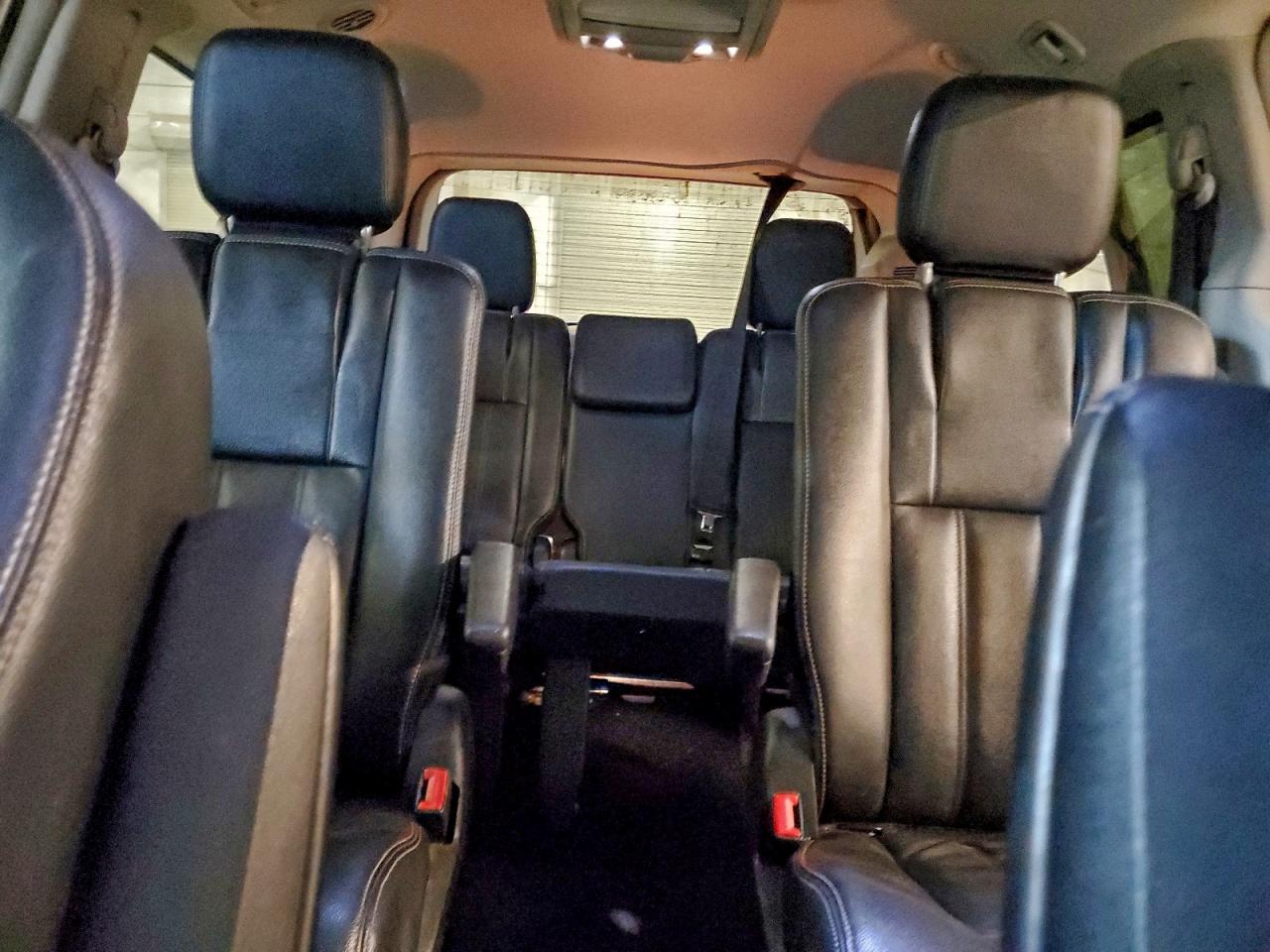 CHRYSLER TOWN & COUNTRY TOURING