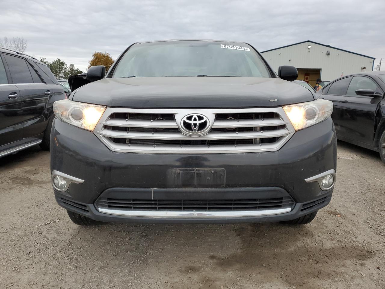 TOYOTA HIGHLANDER BASE