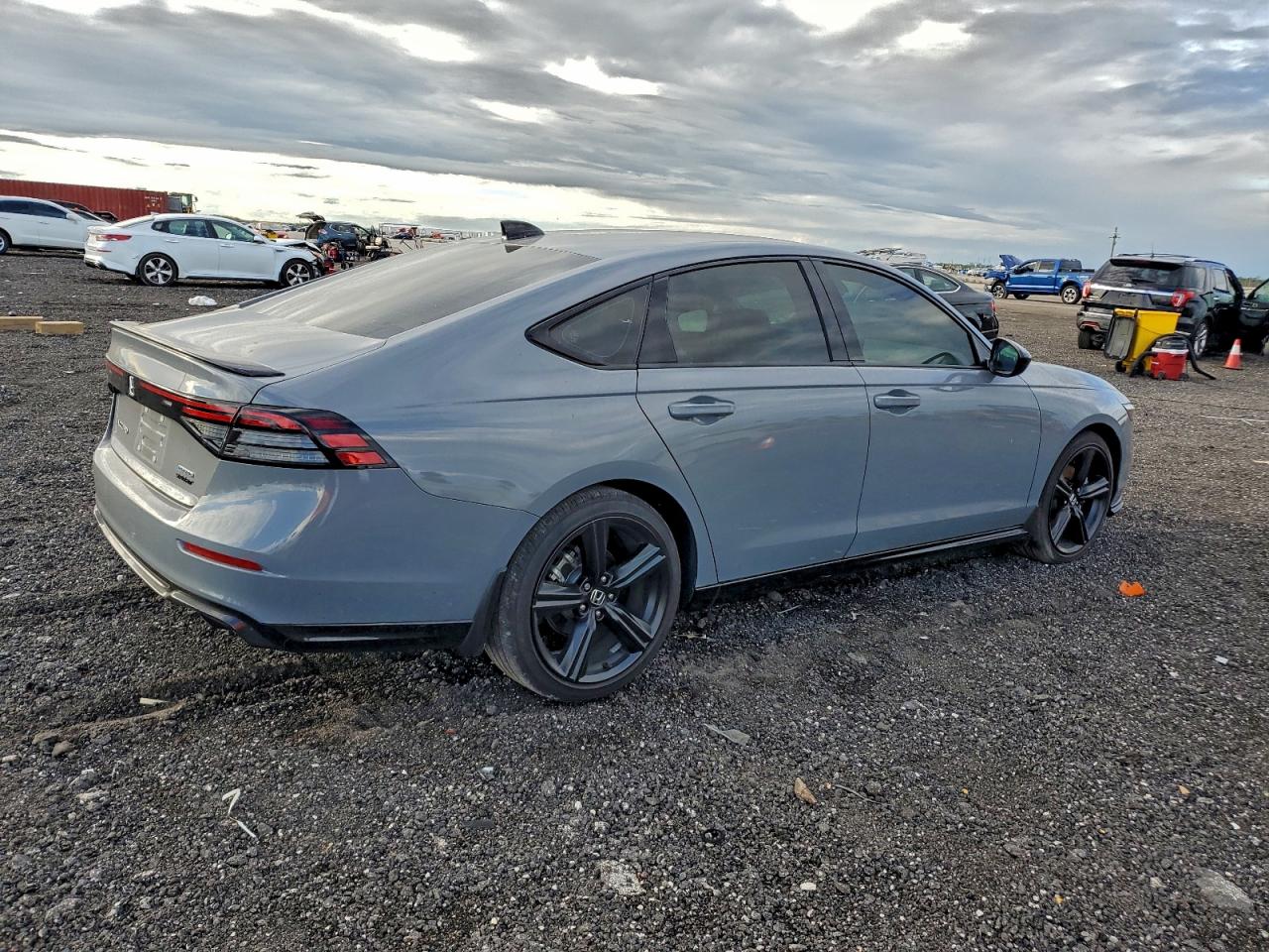 HONDA ACCORD HYBRID SPORT-L