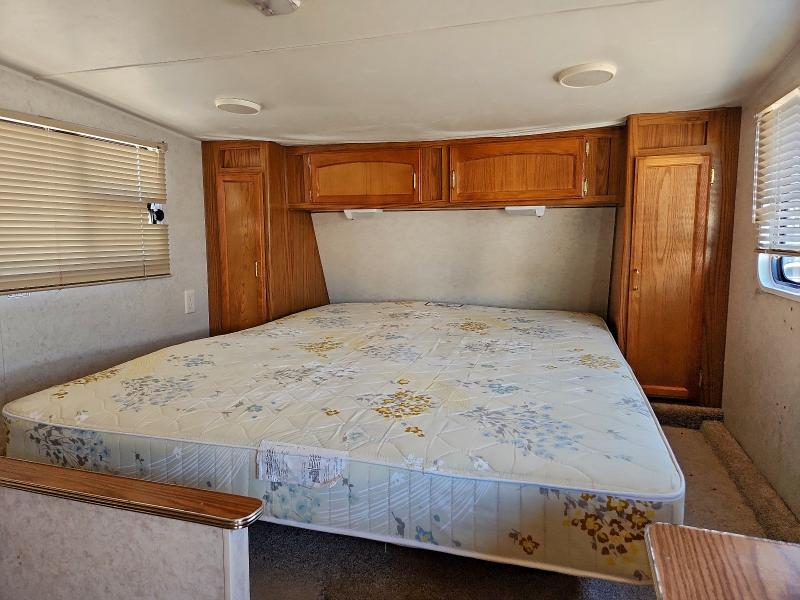 2001 JAY TRAILER #3296679014