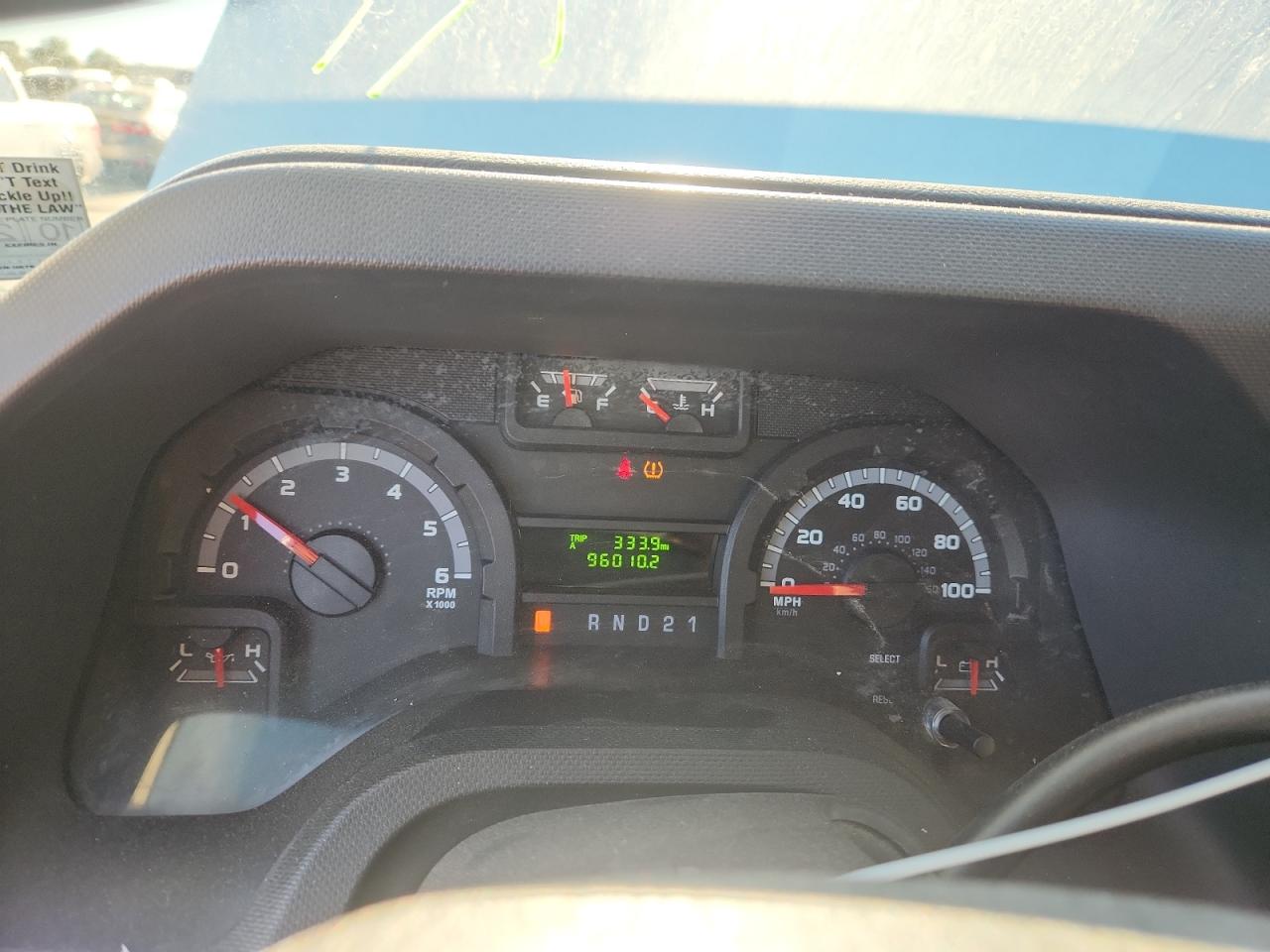 FORD ECONOLINE E150 VAN