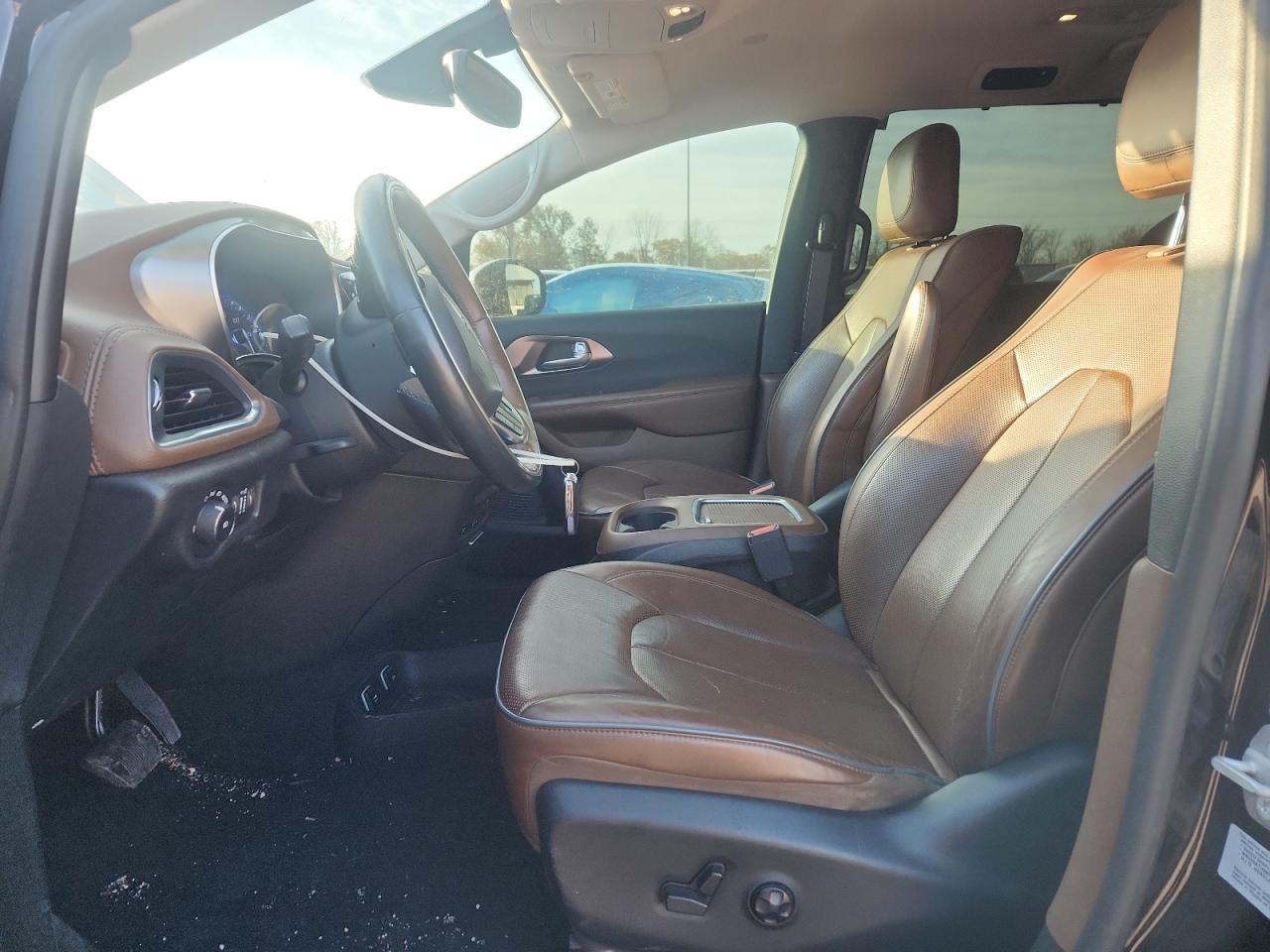 CHRYSLER PACIFICA LIMITED