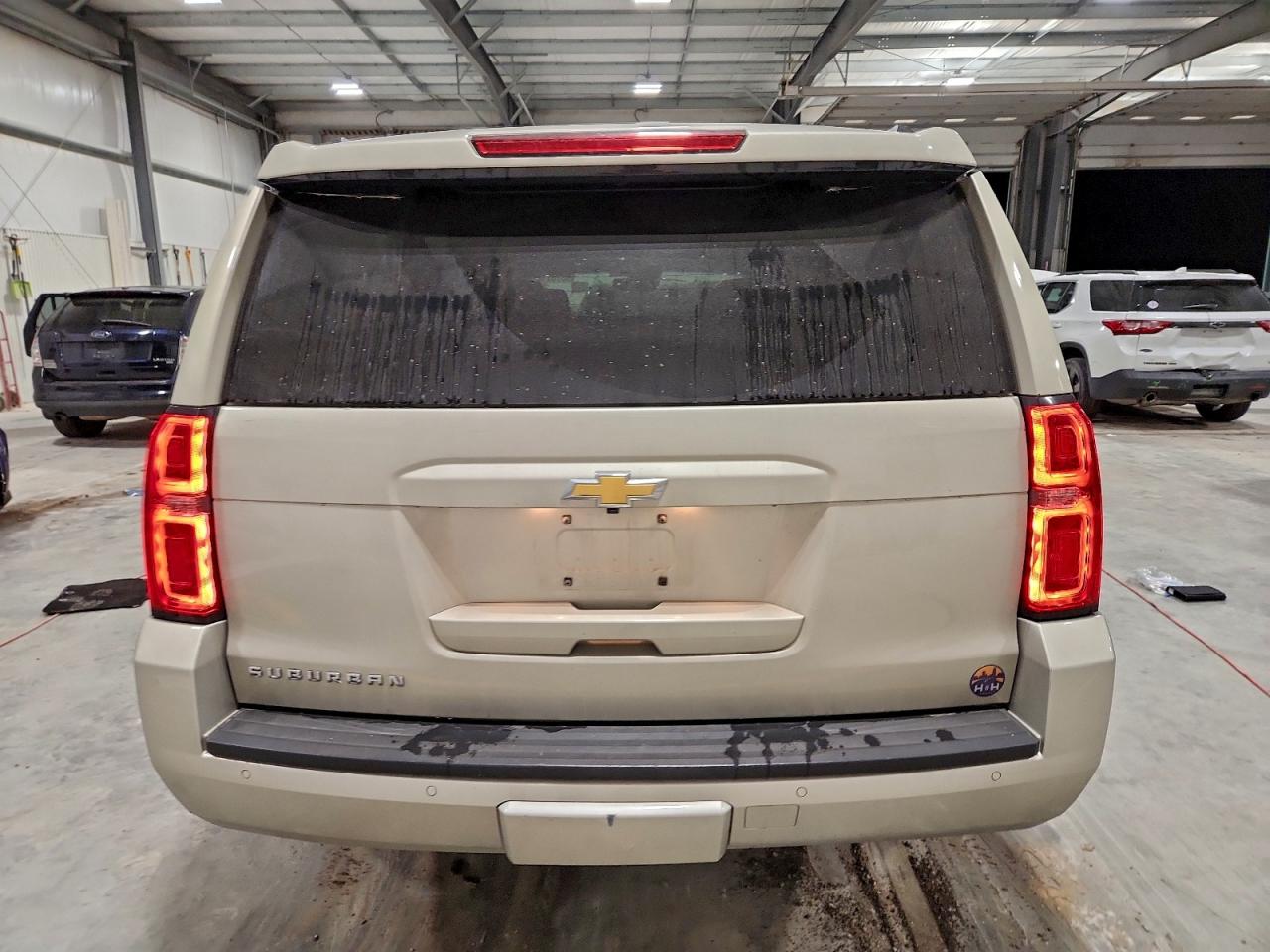 CHEVROLET SUBURBAN K1500 LT