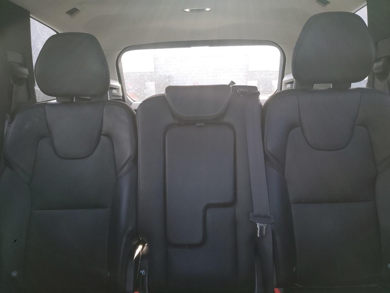 VOLVO XC90 T6 MOMENTUM