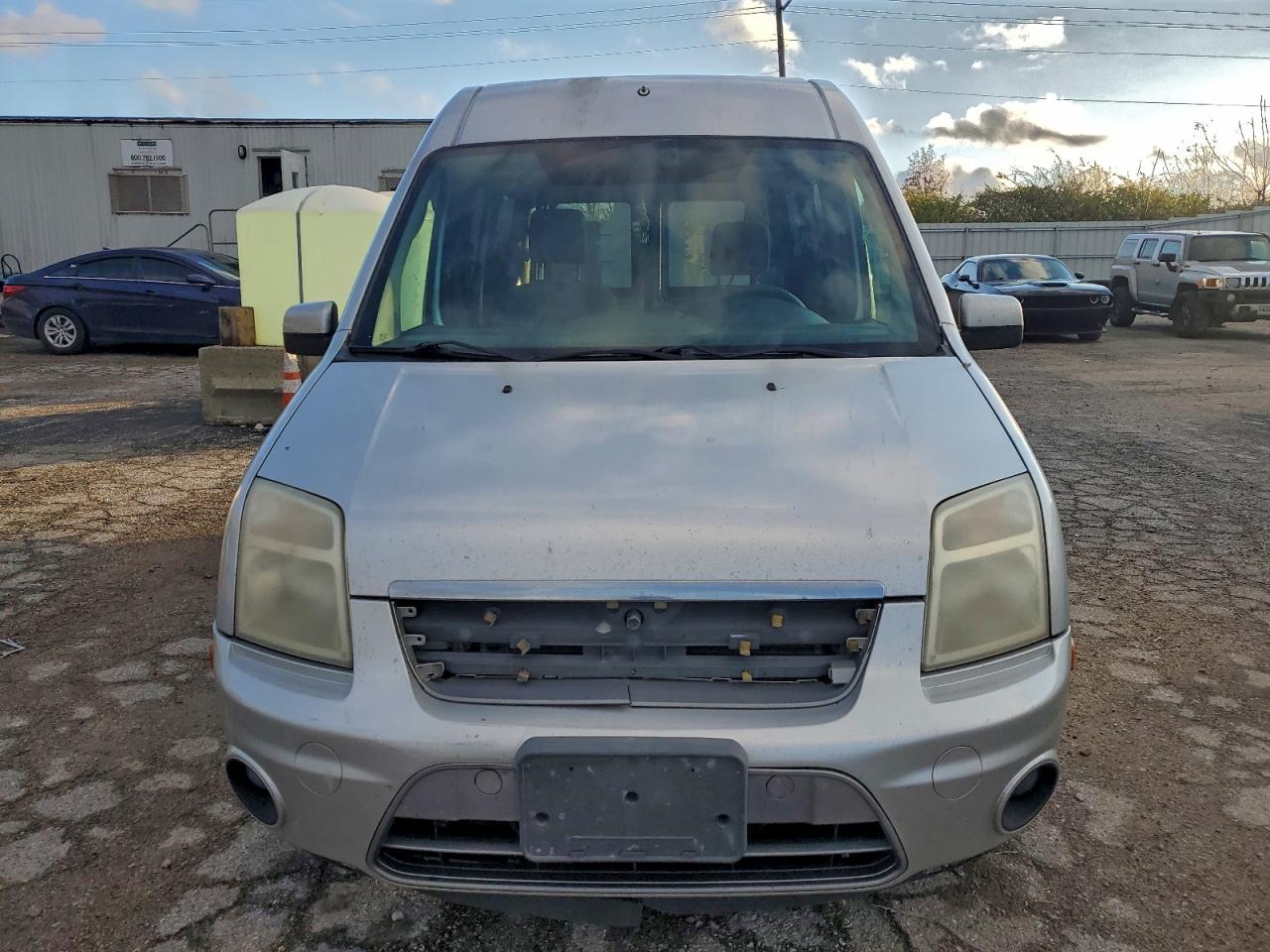 FORD TRANSIT CONNECT XLT PREMIUM