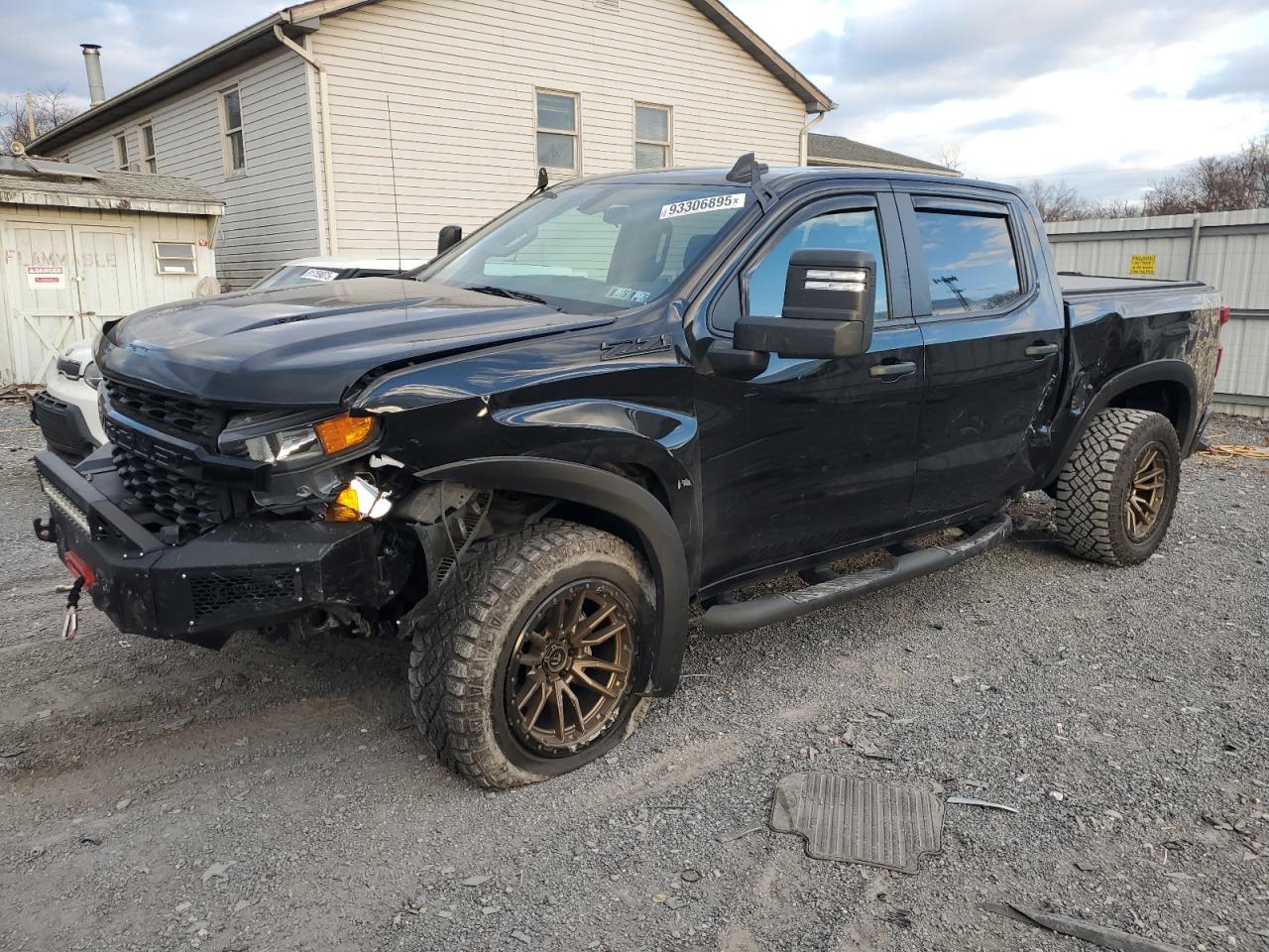 CHEVROLET SILVERADO K1500 TRAIL BOSS CUSTOM