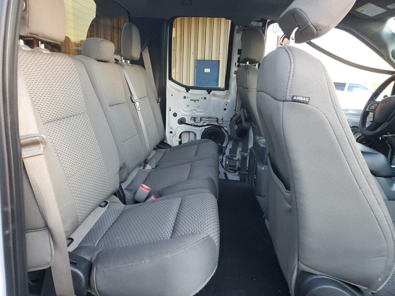 FORD F-150 SUPER CAB