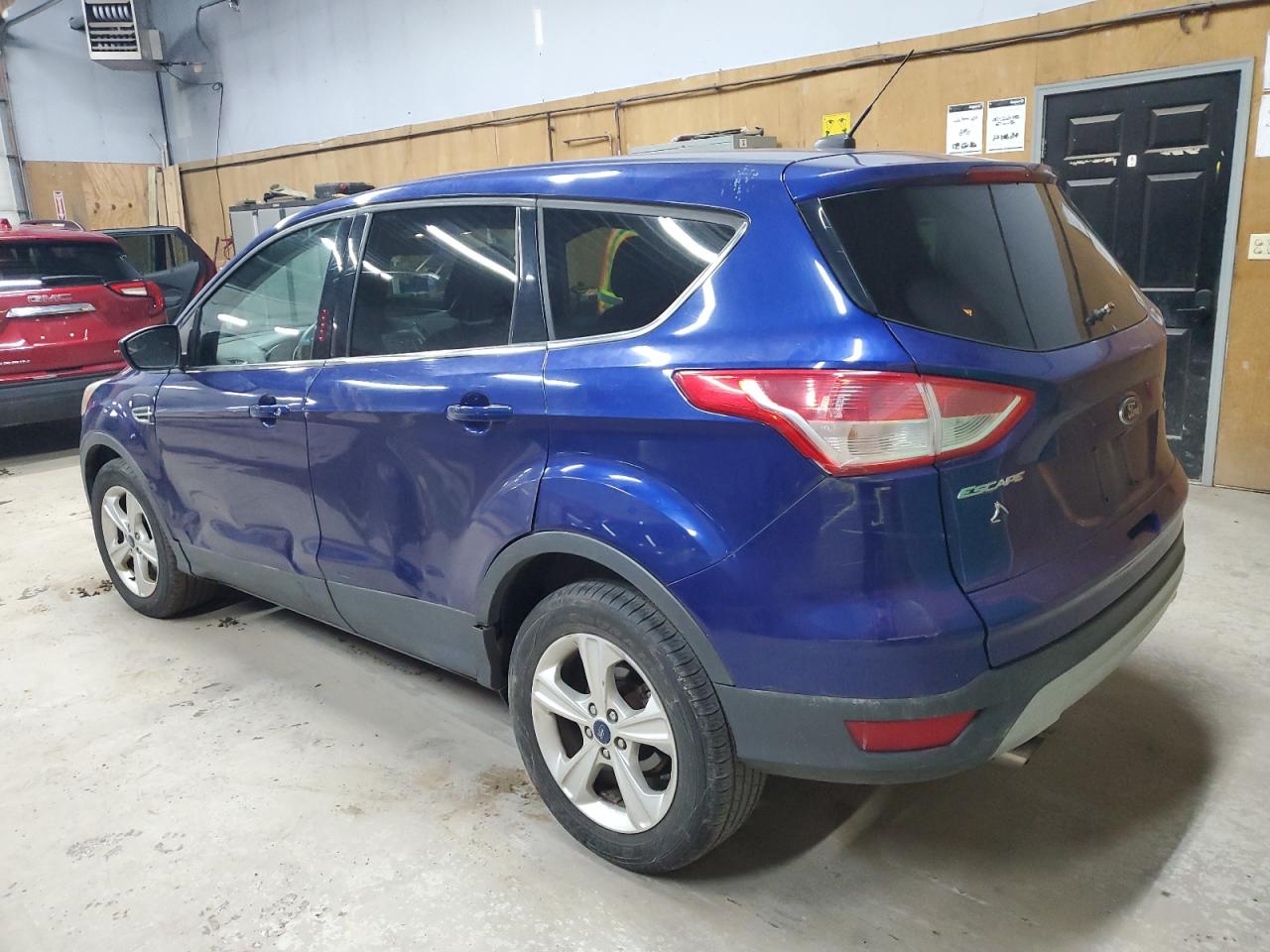 FORD ESCAPE SE