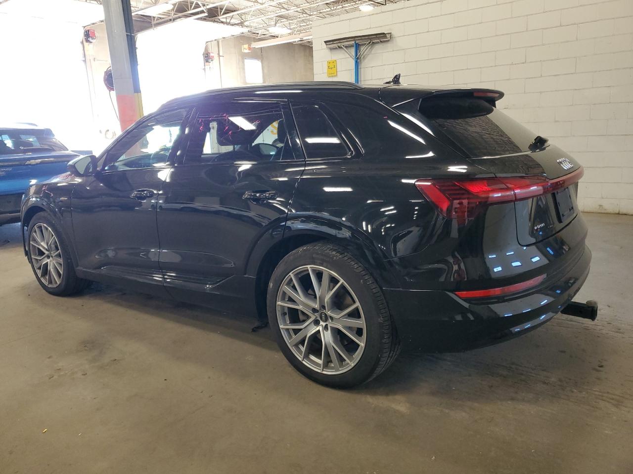 AUDI E-TRON PRESTIGE